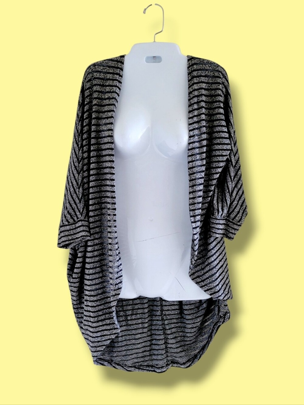 Mossimo | EUC Black/Gray Oversized Stripe Open Front Batwing Cardigan (SIZE S)